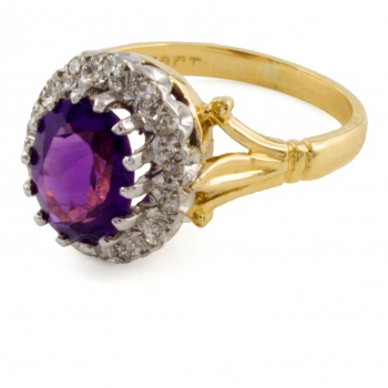18ct gold Amethyst / Diamond Cluster Ring size K